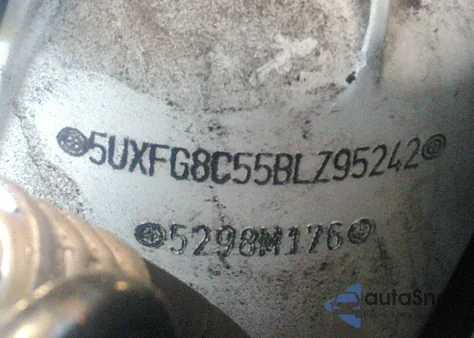 2011 BMW X6 xDrive50I z USA, uszkodzony, nr VIN 5UXFG8C55BLZ95242